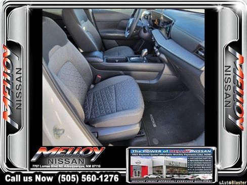 Used 2025 Nissan Kicks SV image 14
