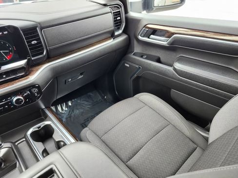 Used 2022 GMC Sierra 1500 Elevation w/ Preferred Package AWD/4WD image 13