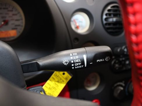 Used 2004 Dodge Viper SRT-10 RWD image 28