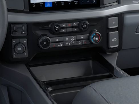 New 2026 Ford F250 XLT w/ XLT Premium Package AWD/4WD image 15