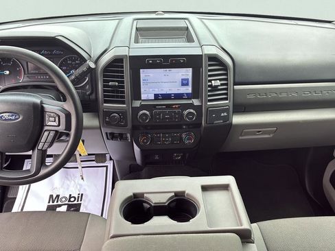 Used 2021 Ford F250 XL w/ STX Appearance Package AWD/4WD image 32