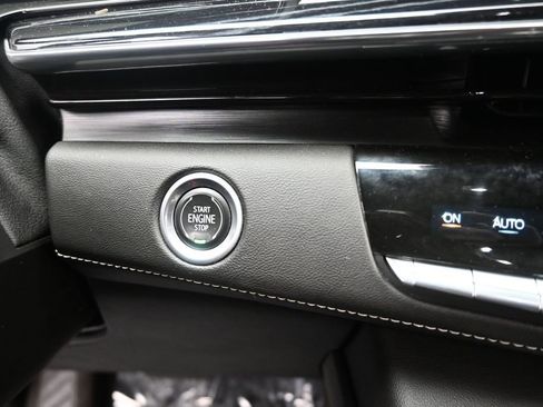 Used 2021 Cadillac Escalade Sport w/ Driver Assist Tech Package AWD/4WD image 27