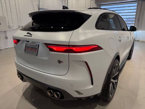 Used 2021 Jaguar F-PACE SVR AWD/4WD image 11