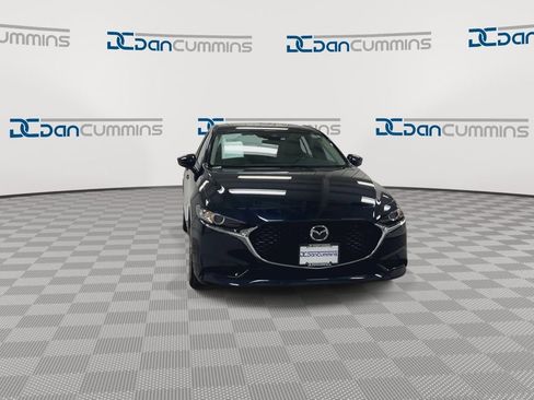 Used 2023 MAZDA MAZDA3 s FWD image 3