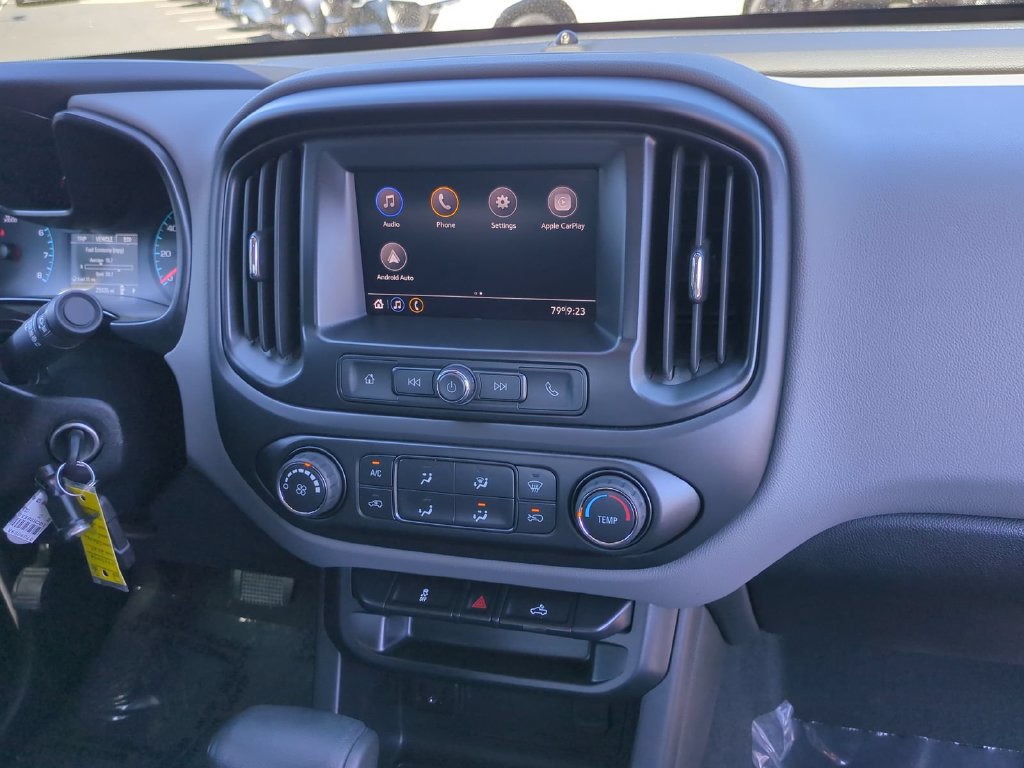 Used 2020 Chevrolet Colorado W/T w/ WT Convenience Package RWD image 16