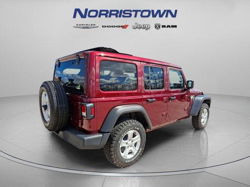Certified 2022 Jeep Wrangler Unlimited Sport w/ Sun And Sound Package AWD/4WD image 6