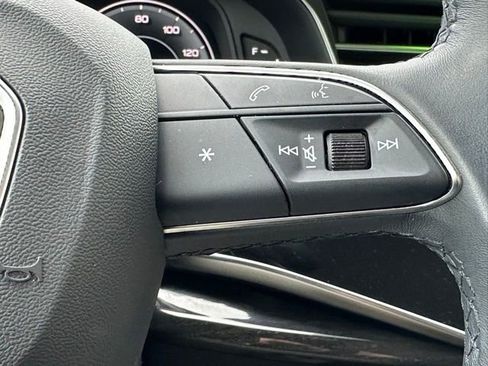 Used 2023 Audi Q7 3.0T Prestige image 17