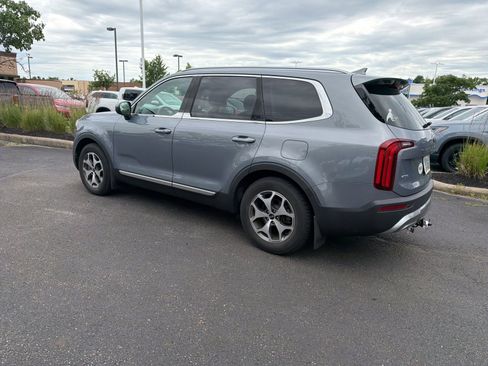 Used 2020 Kia Telluride EX AWD/4WD image 9