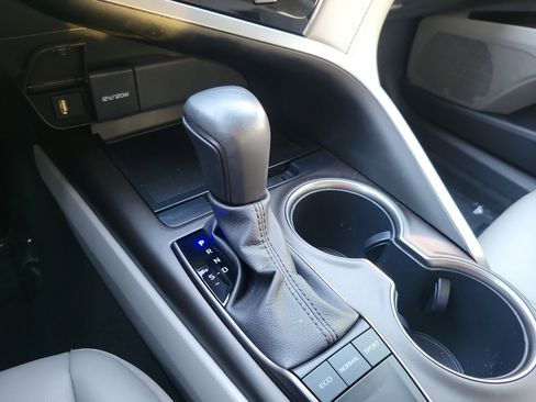 Used 2023 Toyota Camry SE image 21