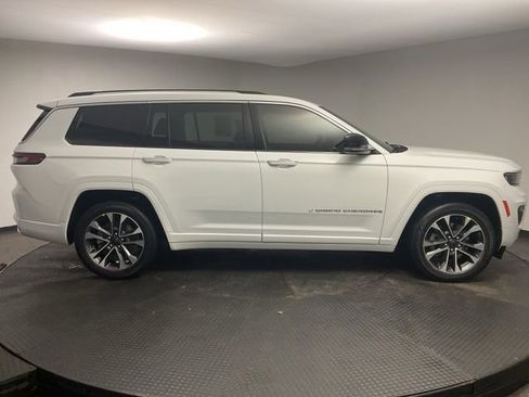 Used 2021 Jeep Grand Cherokee L Overland w/ Luxury Tech Group IV image 9
