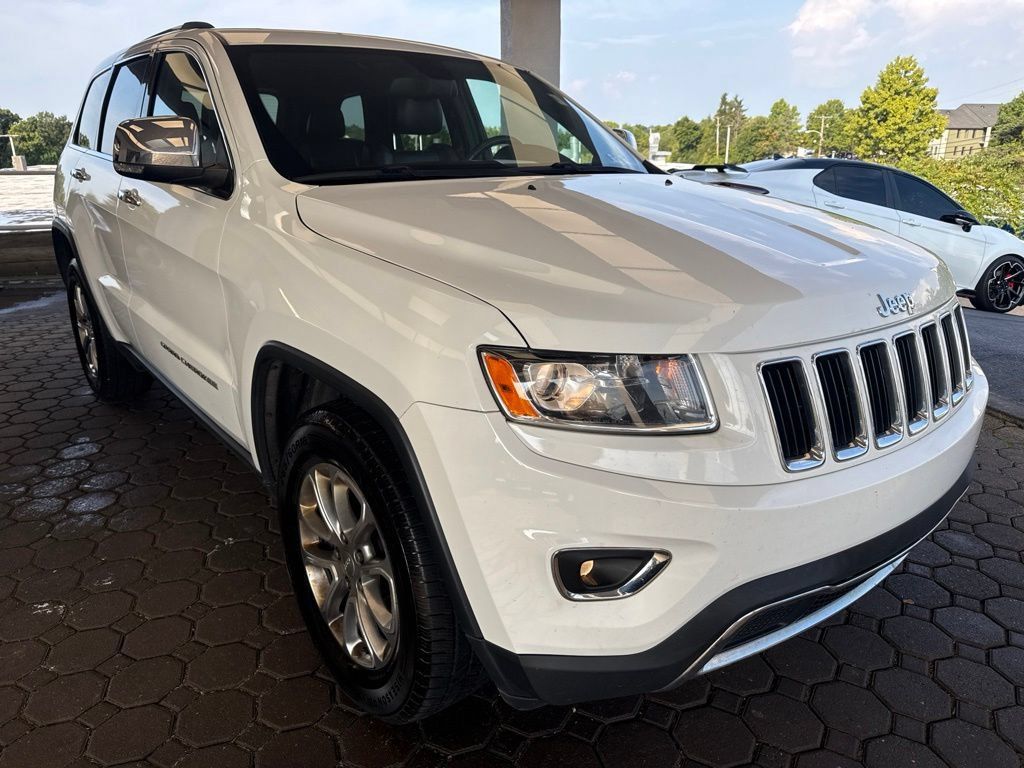 Used 2015 Jeep Grand Cherokee Limited AWD/4WD image 4
