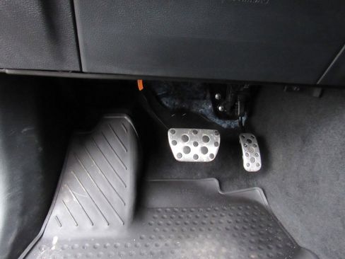 Used 2024 Toyota Tundra Limited image 14