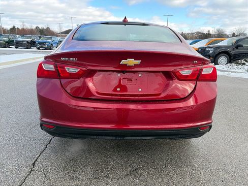 Used 2025 Chevrolet Malibu LT image 6