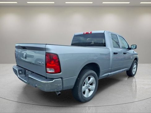 Used 2024 RAM 1500 Classic SLT AWD/4WD image 3