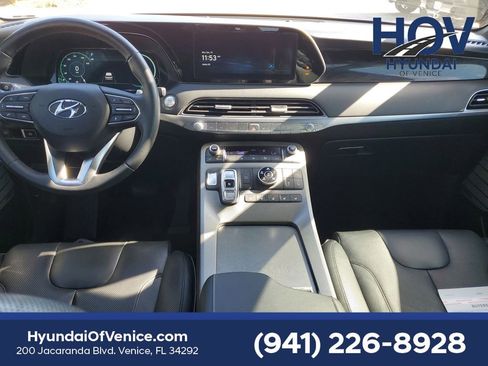 Certified 2022 Hyundai Palisade Calligraphy image 19