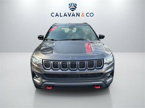 Used 2023 Jeep Compass Trailhawk image 2
