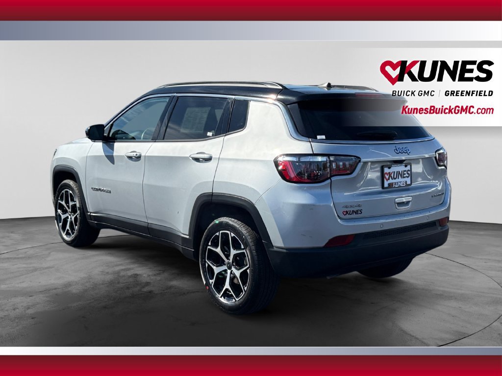 Used 2025 Jeep Compass Limited AWD/4WD image 8
