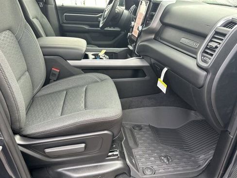 New 2026 RAM 1500 4x4 Crew Cab image 14