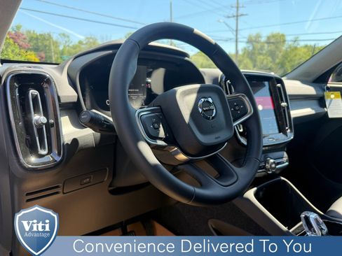 New 2026 Volvo XC40 B5 Plus w/ Protection Package Premier AWD/4WD image 12