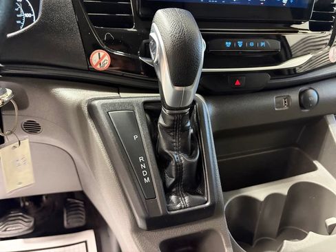 Used 2024 Ford Transit 350 XLT RWD image 23