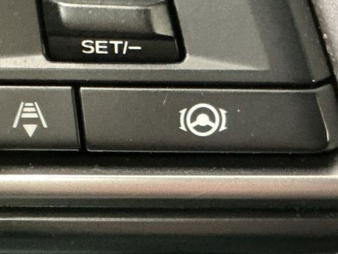 Used 2023 Subaru Outback Onyx Edition image 44