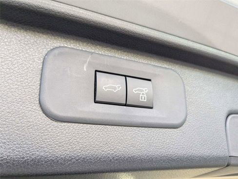 Used 2026 Toyota Grand Highlander XLE FWD image 10