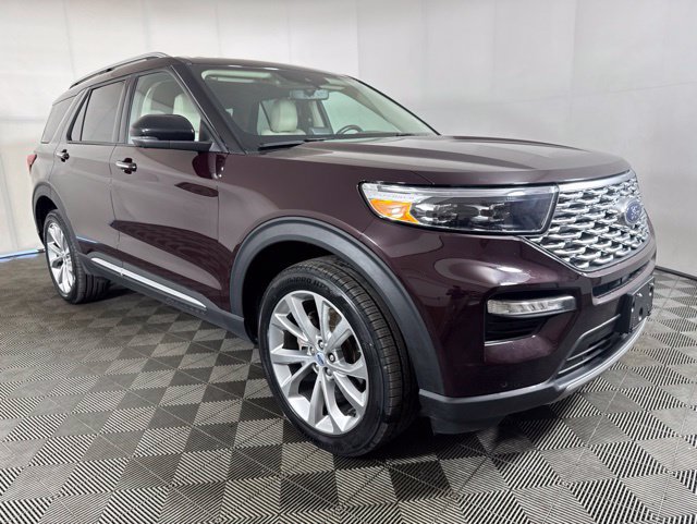 Used 2023 Ford Explorer Platinum w/ Technology Package AWD/4WD image 1