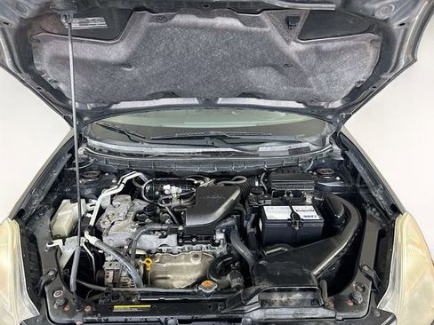 Used 2009 Nissan Rogue SL w/ Moonroof Pkg image 29
