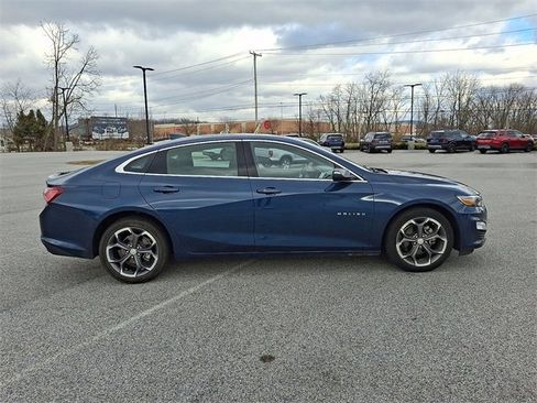 Used 2022 Chevrolet Malibu LT image 11