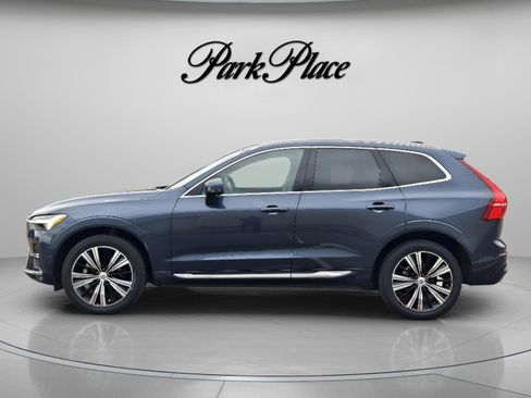 Used 2023 Volvo XC60 B5 Plus AWD/4WD image 2