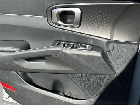 New 2026 Kia Sorento S w/ S Panoramic Sunroof Package FWD image 18
