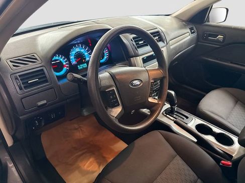Used 2010 Ford Fusion SE FWD image 7