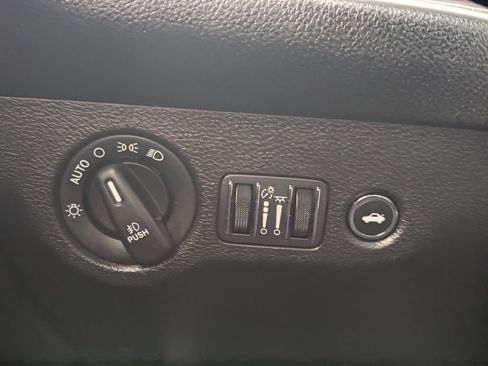 Used 2020 Dodge Challenger GT w/ Driver Convenience Group image 14