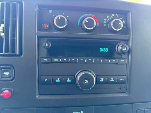 Used 2024 Chevrolet Express 2500 RWD 2500 135 w/ Driver Convenience Package image 23