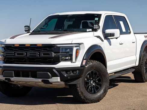 Used 2024 Ford F150 Raptor AWD/4WD image 8
