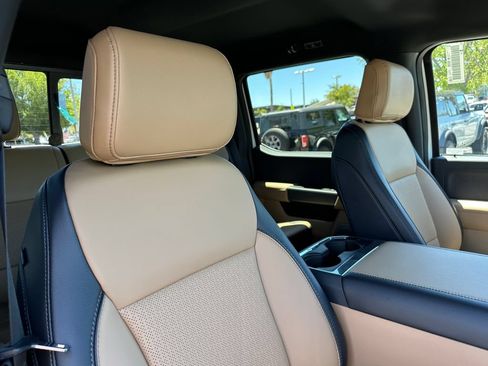 New 2026 Ford F450 Lariat w/ Lariat Premium Package AWD/4WD image 16