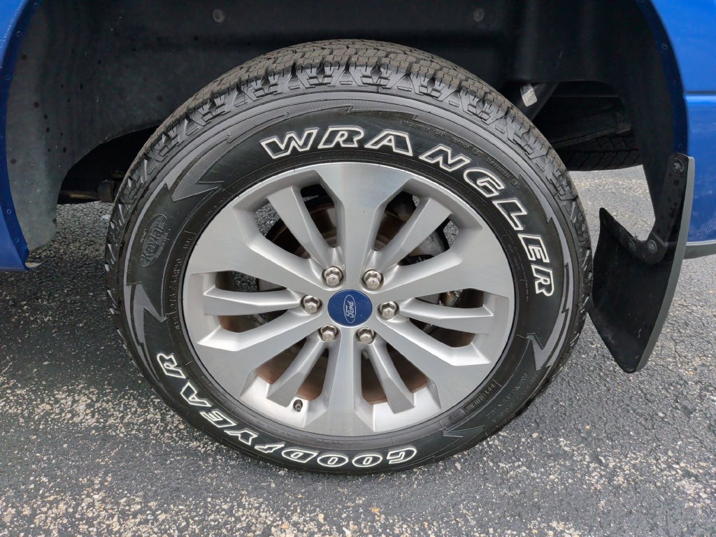 Used 2018 Ford F150 XL w/ Equipment Group 101A Mid AWD/4WD image 12