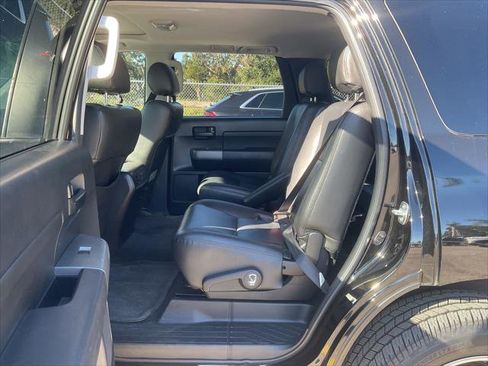 Used 2014 Toyota Sequoia SR5 image 23