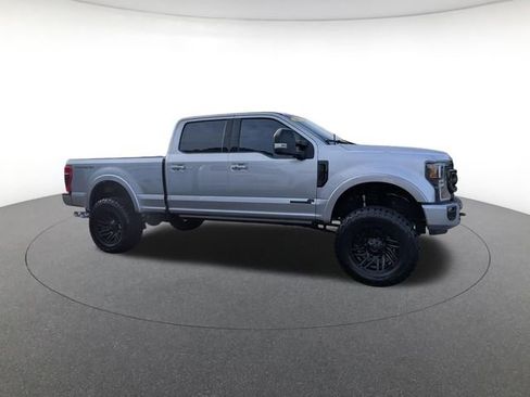 Certified 2022 Ford F350 Lariat w/ Tremor Off-Road Package AWD/4WD image 2