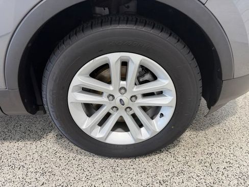Used 2013 Ford Explorer XLT FWD image 37