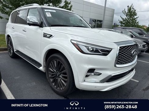 Used 2023 INFINITI QX80 Sensory w/ All-Season Package AWD/4WD image 1