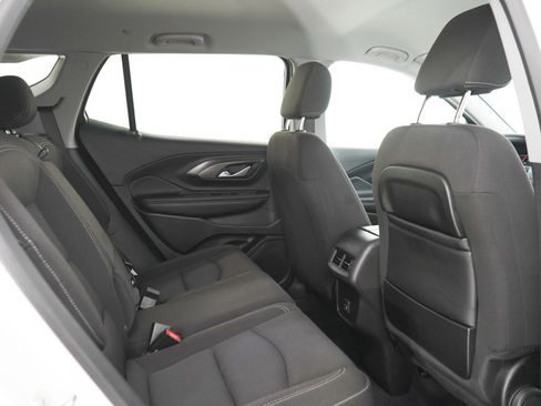 Used 2024 GMC Terrain SLE w/ Driver Convenience Package AWD/4WD image 12