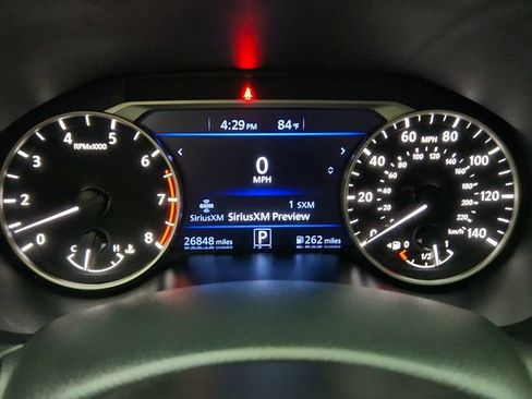 Used 2022 Nissan Altima 2.5 SV FWD image 15
