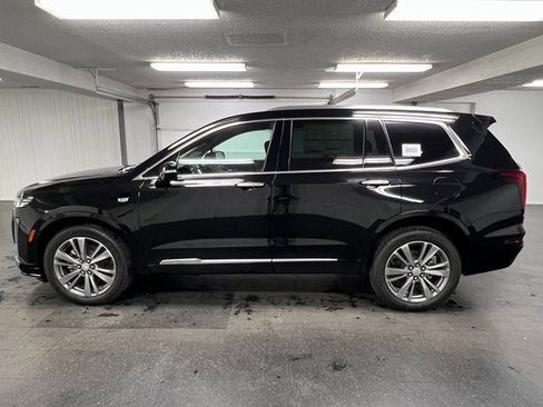 New 2025 Cadillac XT6 Premium Luxury w/ Technology Package image 7