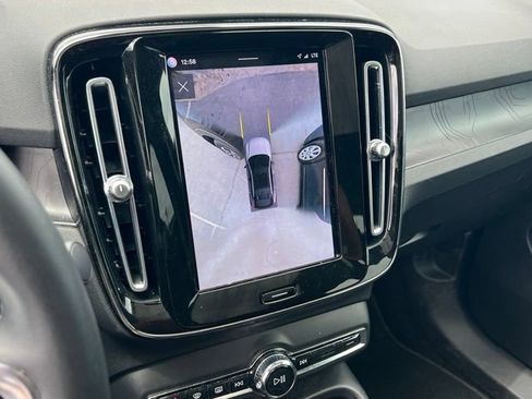 Used 2023 Volvo C40 P8 Recharge Plus AWD/4WD image 18