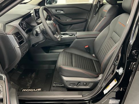 New 2026 Nissan Rogue SV w/ Rock Creek Premium Package AWD/4WD image 18