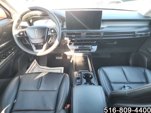 Used 2023 Lincoln Corsair AWD w/ Equipment Group 101A image 9