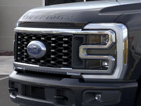 New 2026 Ford F350 Platinum w/ FX4 Off-Road Package AWD/4WD image 17