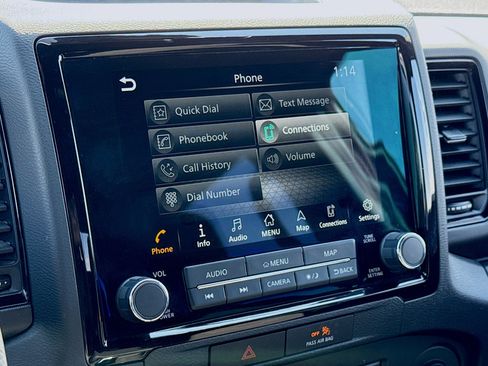 Used 2022 Nissan Frontier PRO-4X w/ Technology Package image 9