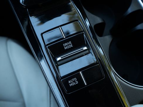 Used 2022 Hyundai Sonata SEL image 28